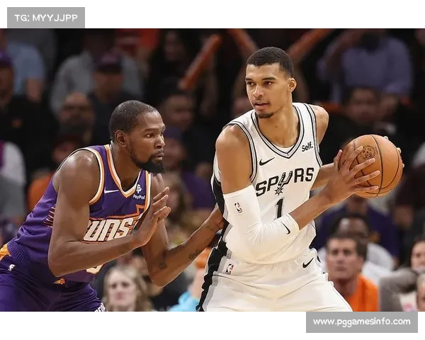 马刺团队篮球显威力，文班亚马缺阵仍与雷霆周旋至末节